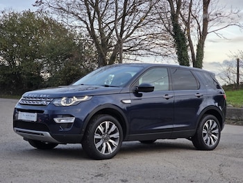 Used Land Rover Discovery Sport 2016 for sale - 76474595: Photo