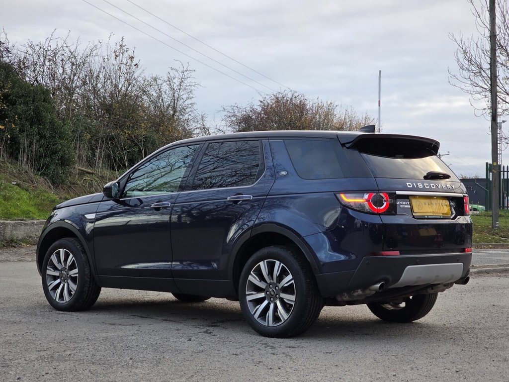 Used Land Rover Discovery Sport 2016 for sale - 76474595: Photo 4