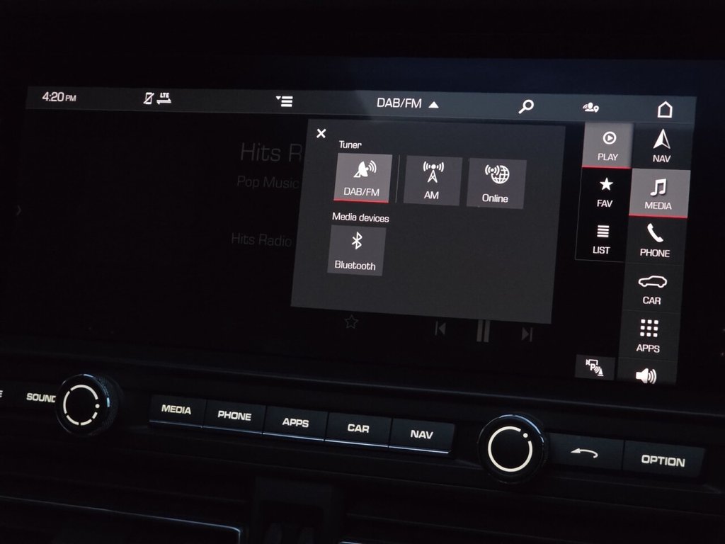 Used Porsche Macan 2020 for sale - 76660627: Photo 41