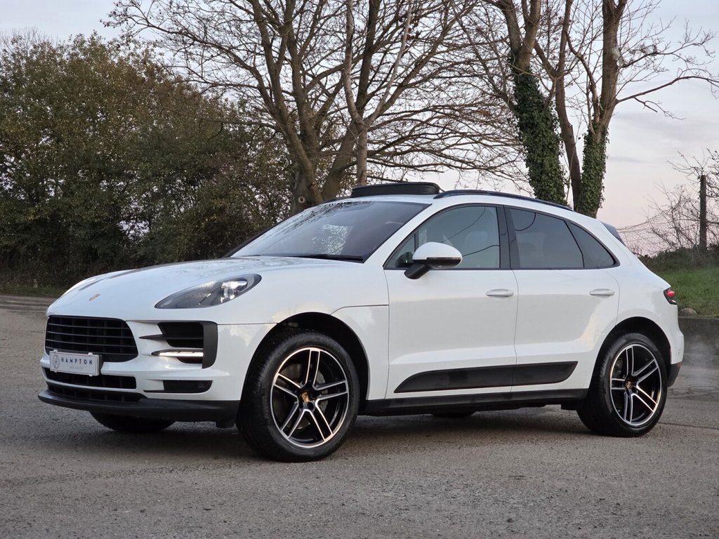 Used Porsche Macan 2020 for sale - 76660627: Photo 5
