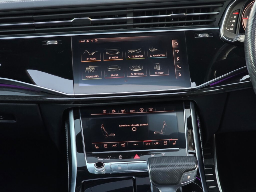 Used Audi Q8 2018 for sale - 77232026: Photo 15