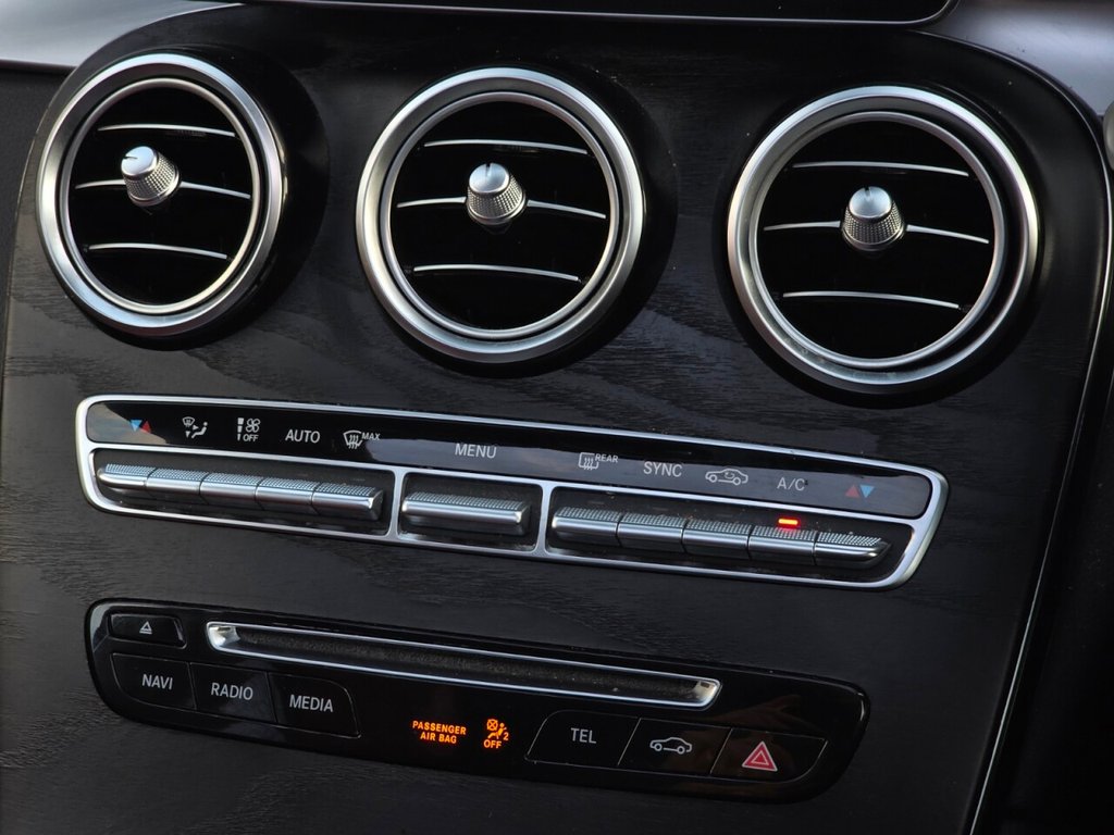 Used Mercedes-Benz GLC 2018 for sale - 77442217: Photo 21