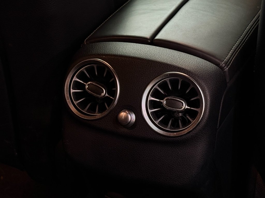 Used Mercedes-Benz C Class 2015 for sale - 76888513: Photo 20