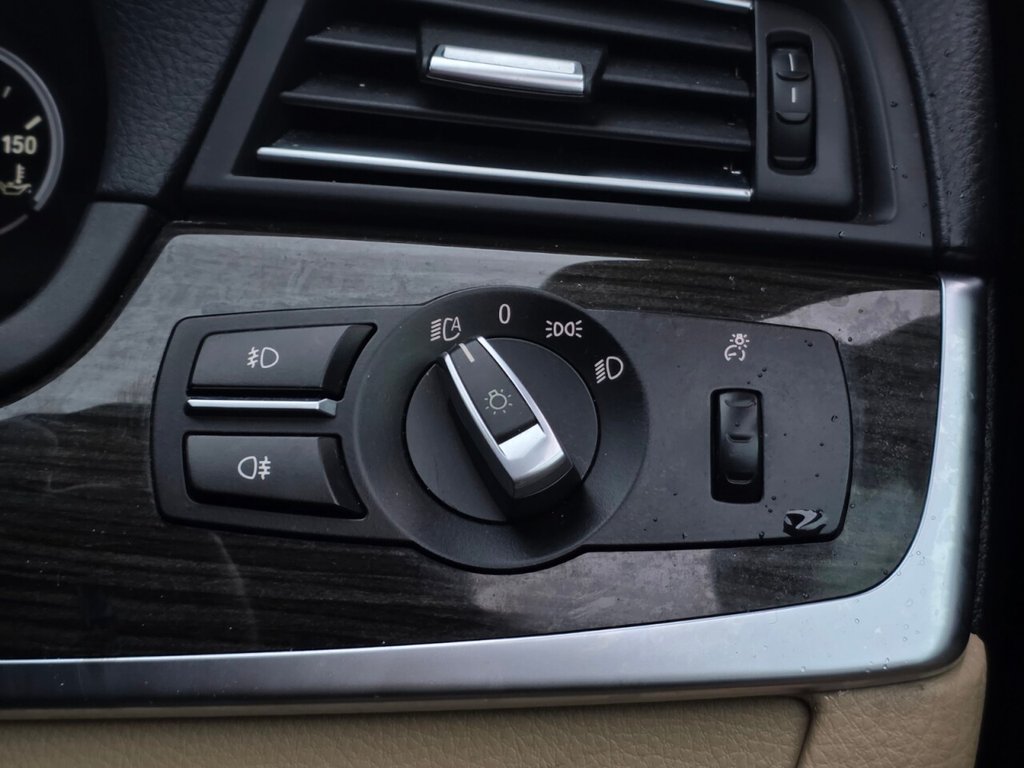 Used BMW 5 Series 2015 for sale - 77302432: Photo 16