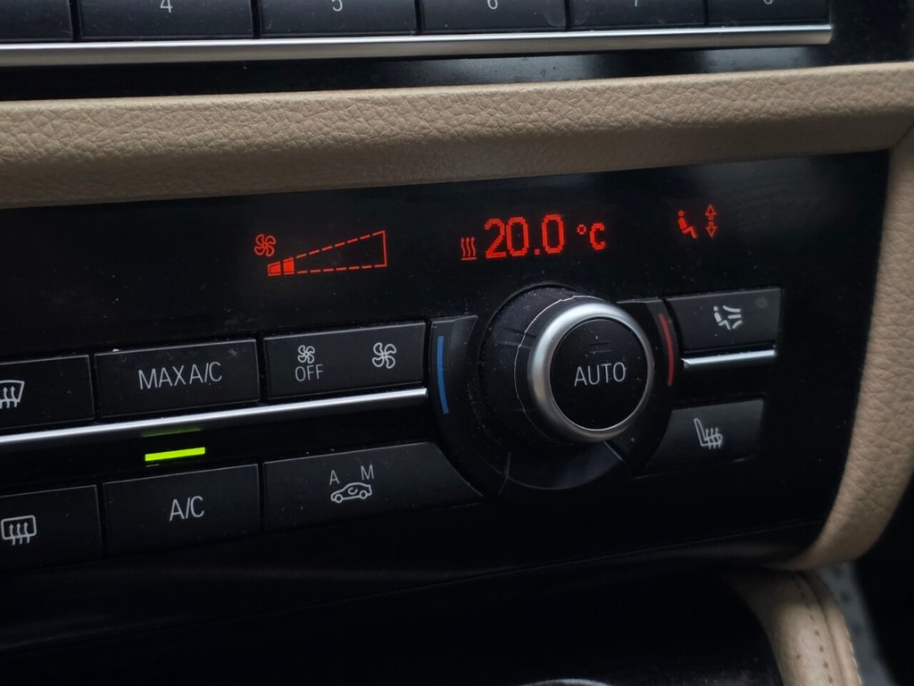 Used BMW 5 Series 2015 for sale - 77302432: Photo 30