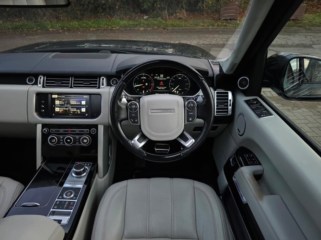 Used Land Rover Range Rover 2015 for sale - 76570417: Photo 15