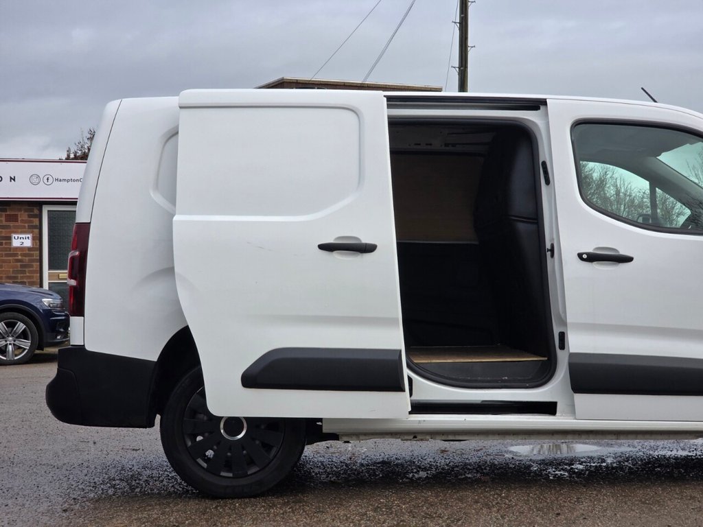 Used Vauxhall Combo 2020 for sale - 77583654: Photo 9