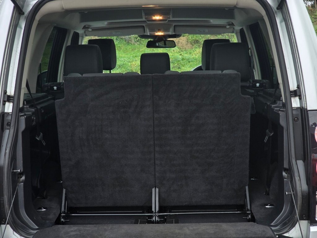 Used Land Rover Discovery 2014 for sale - 77990648: Photo 34