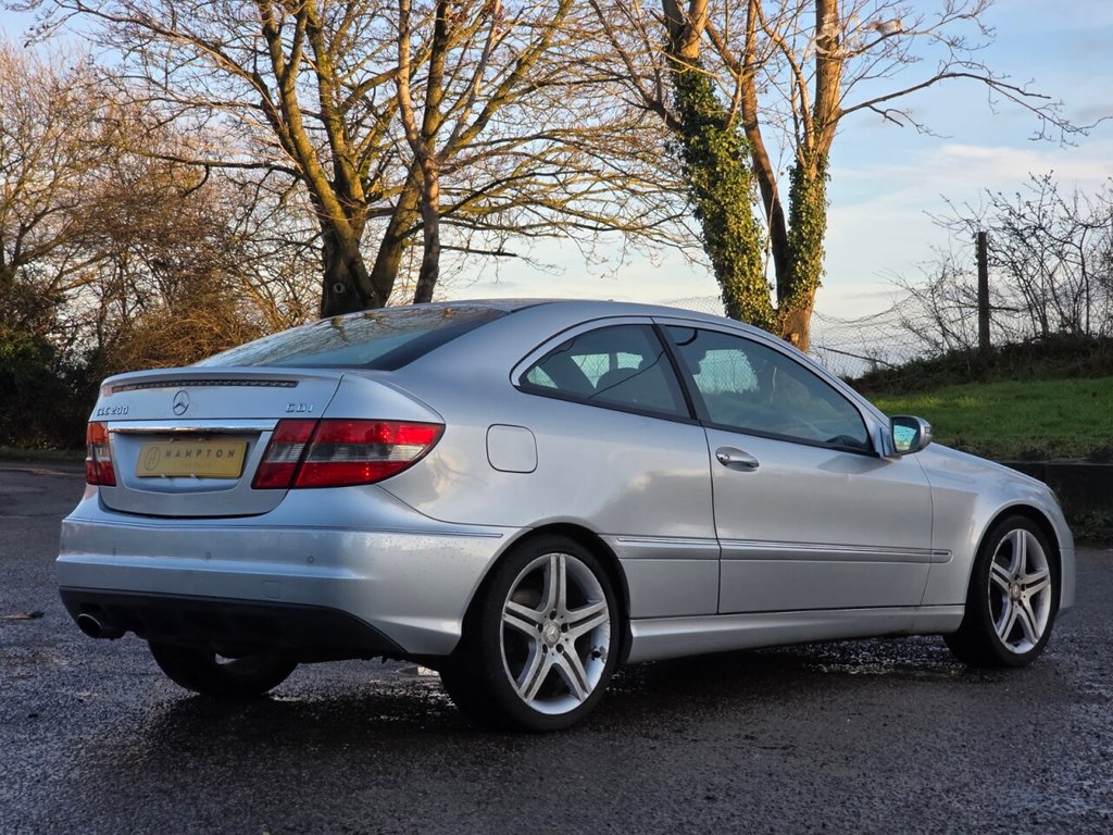 Used Mercedes-Benz CLC Class 2010 for sale - 77236585: Photo 12