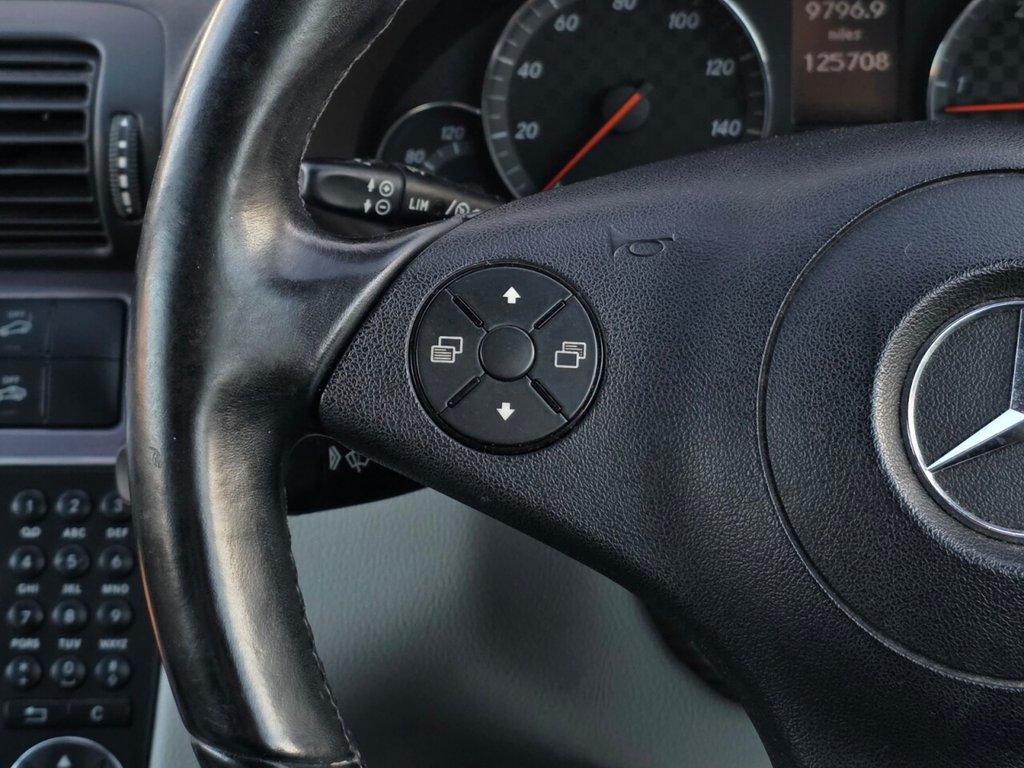 Used Mercedes-Benz CLC Class 2010 for sale - 77236585: Photo 18