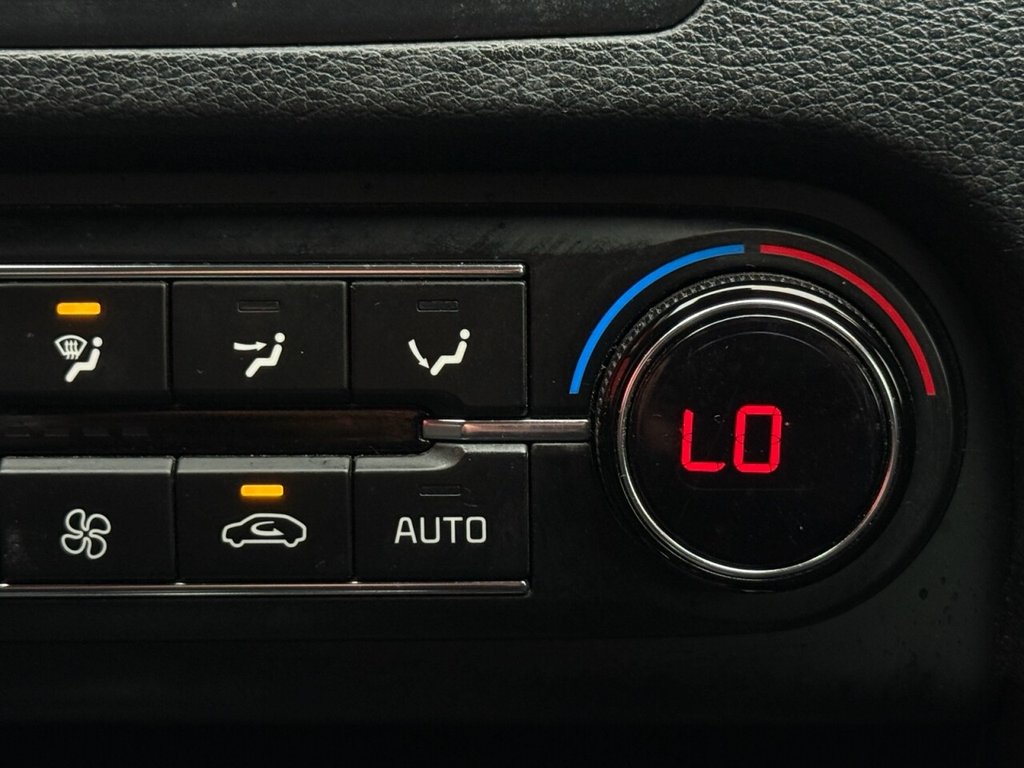 Used Kia Ceed 2018 for sale - 76855119: Photo 28