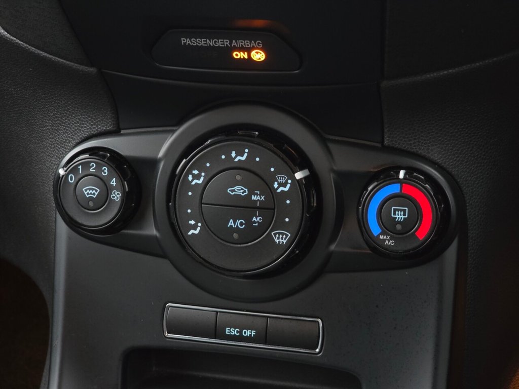 Used Ford Fiesta 2016 for sale - 77507351: Photo 26