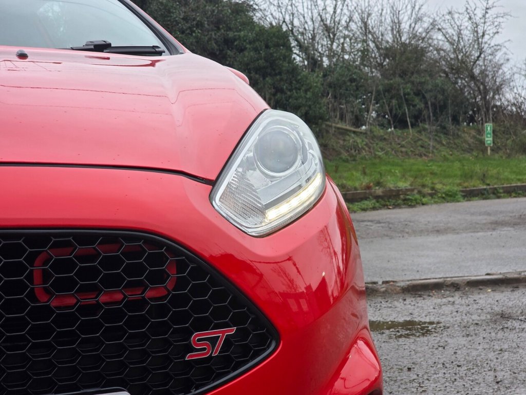 Used Ford Fiesta 2016 for sale - 77507351: Photo 34