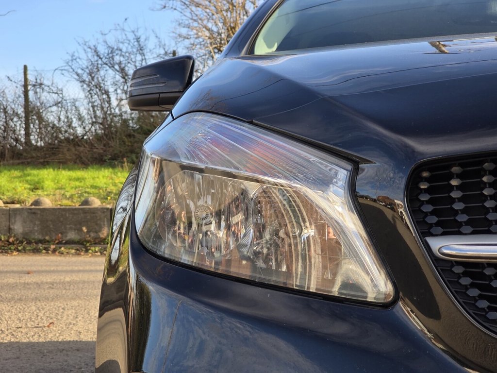 Used Mercedes-Benz A-Class 2018 for sale - 76474591: Photo 45