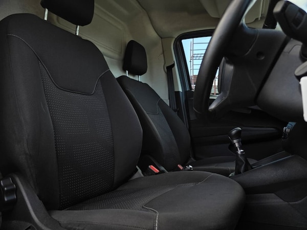 Used Ford Transit Courier 2021 for sale - 76124117: Photo 10