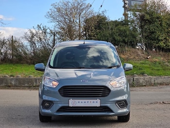 Used Ford Transit Courier 2021 for sale - 76124117: Photo 2