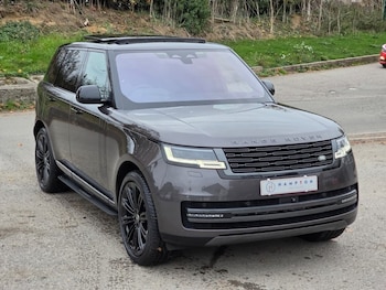 2022 (22) - 4.4 P530 V8 First Edition SUV 5dr Petrol Auto 4WD Euro 6 (s/s) (530 ps)