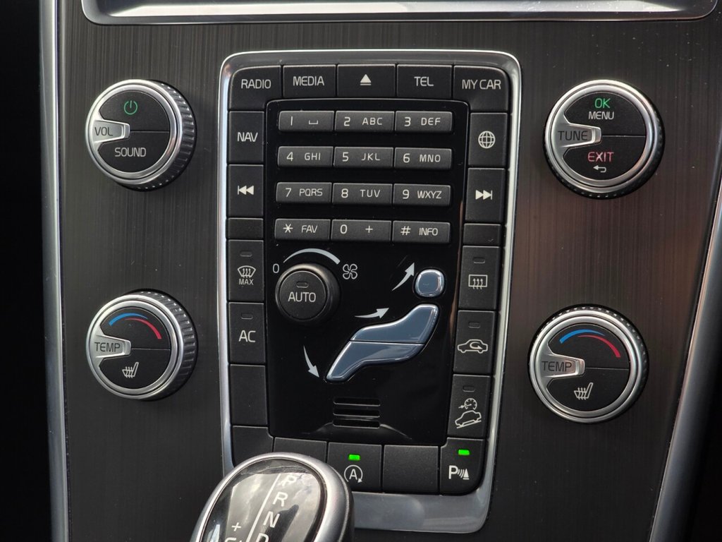 Used Volvo XC60 2015 for sale - 78110199: Photo 26