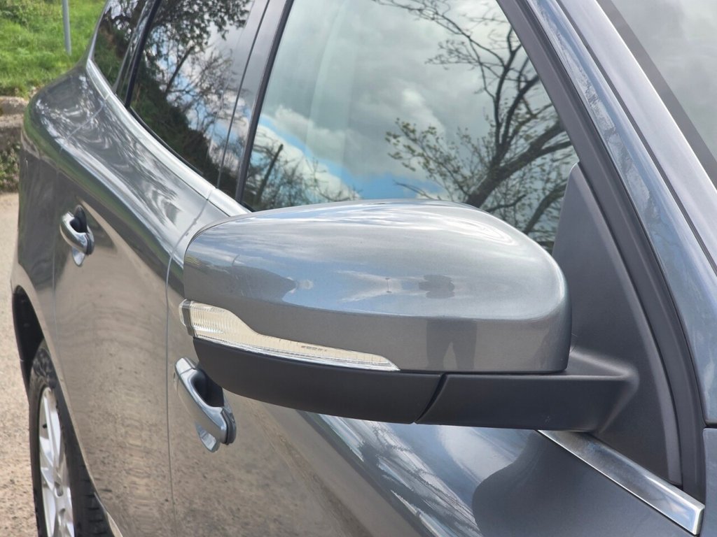 Used Volvo XC60 2015 for sale - 78110199: Photo 36