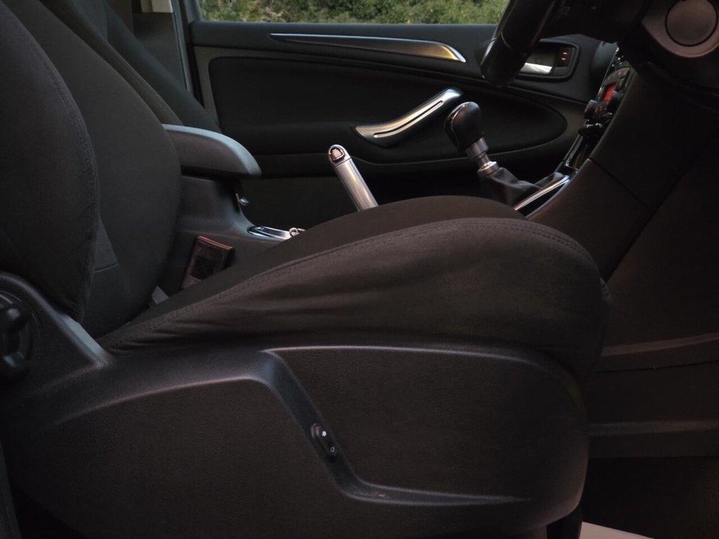 Used Ford Galaxy 2013 for sale - 76642790: Photo 17