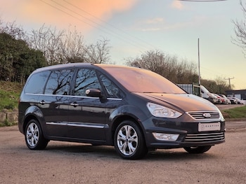 2013 (13) - 2.0 TDCi 140 Titanium 5dr