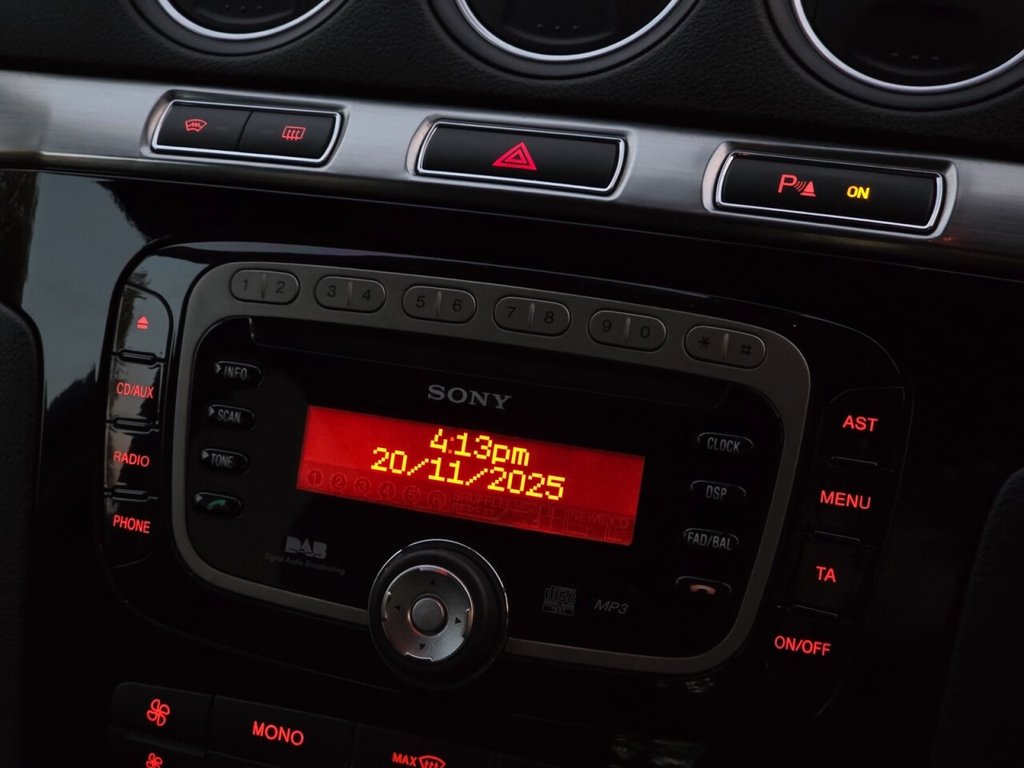 Used Ford Galaxy 2013 for sale - 76642790: Photo 27