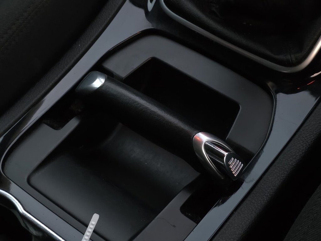 Used Ford Galaxy 2013 for sale - 76642790: Photo 32