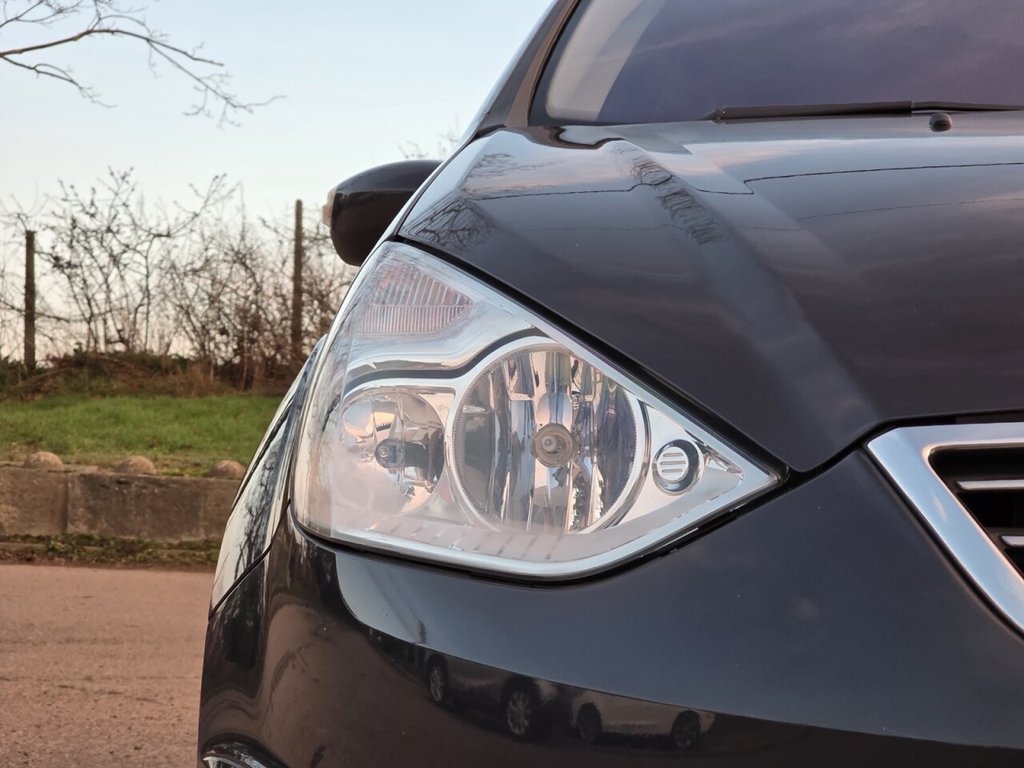 Used Ford Galaxy 2013 for sale - 76642790: Photo 41