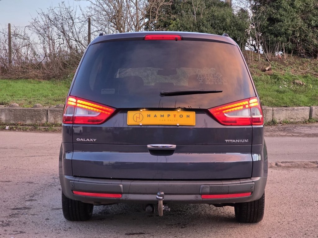 Used Ford Galaxy 2013 for sale - 76642790: Photo 7