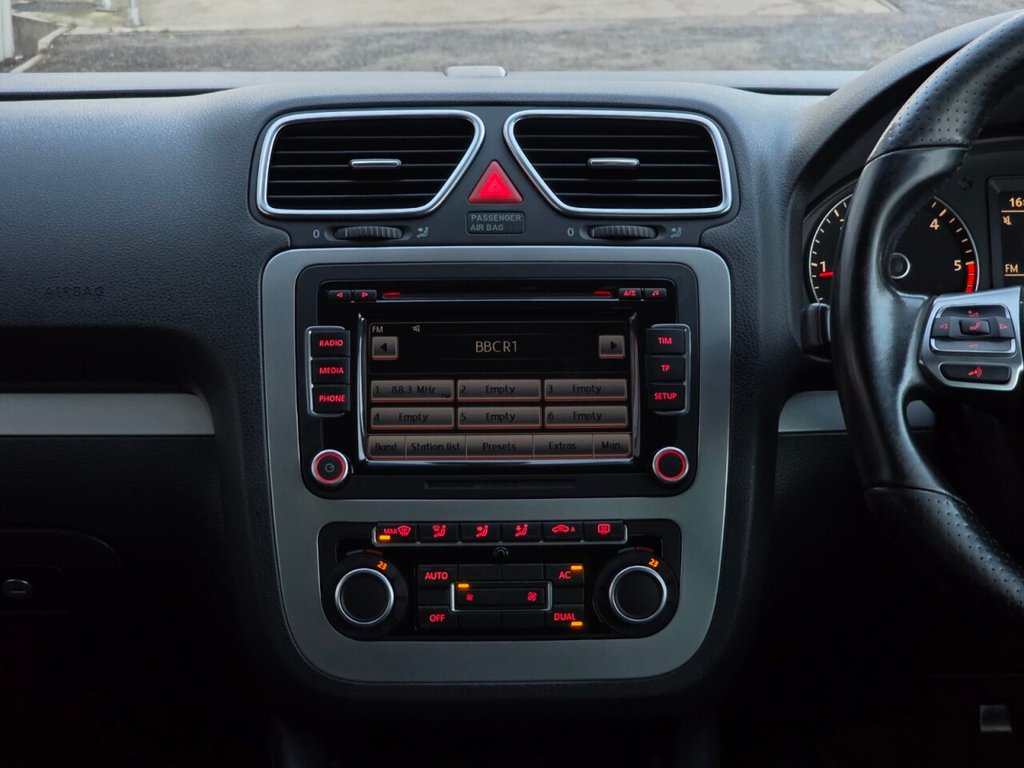 Used Volkswagen Scirocco 2010 for sale - 77703519: Photo 15