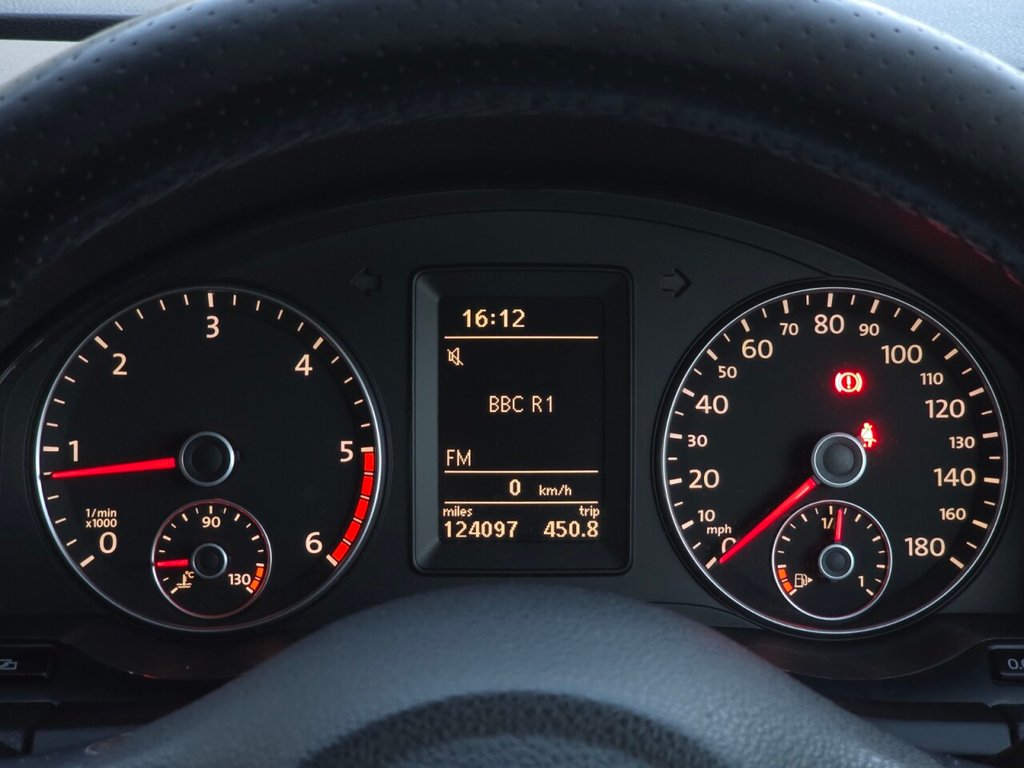 Used Volkswagen Scirocco 2010 for sale - 77703519: Photo 19