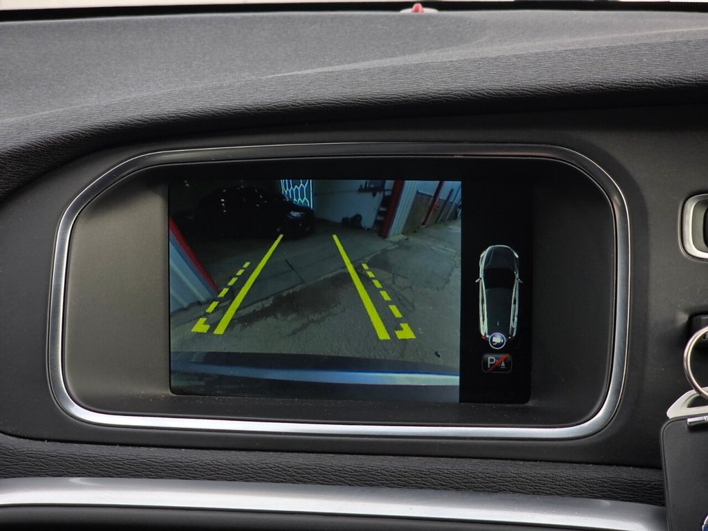 Used Volvo V40 2015 for sale - 77880079: Photo 26