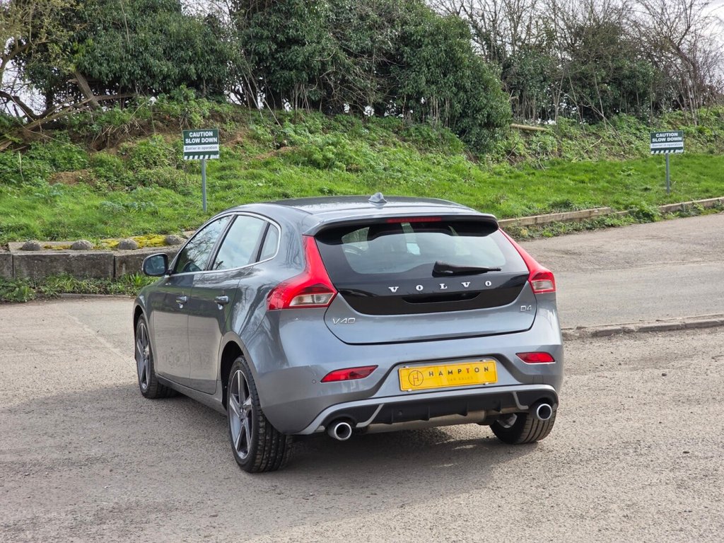 Used Volvo V40 2015 for sale - 77880079: Photo 7