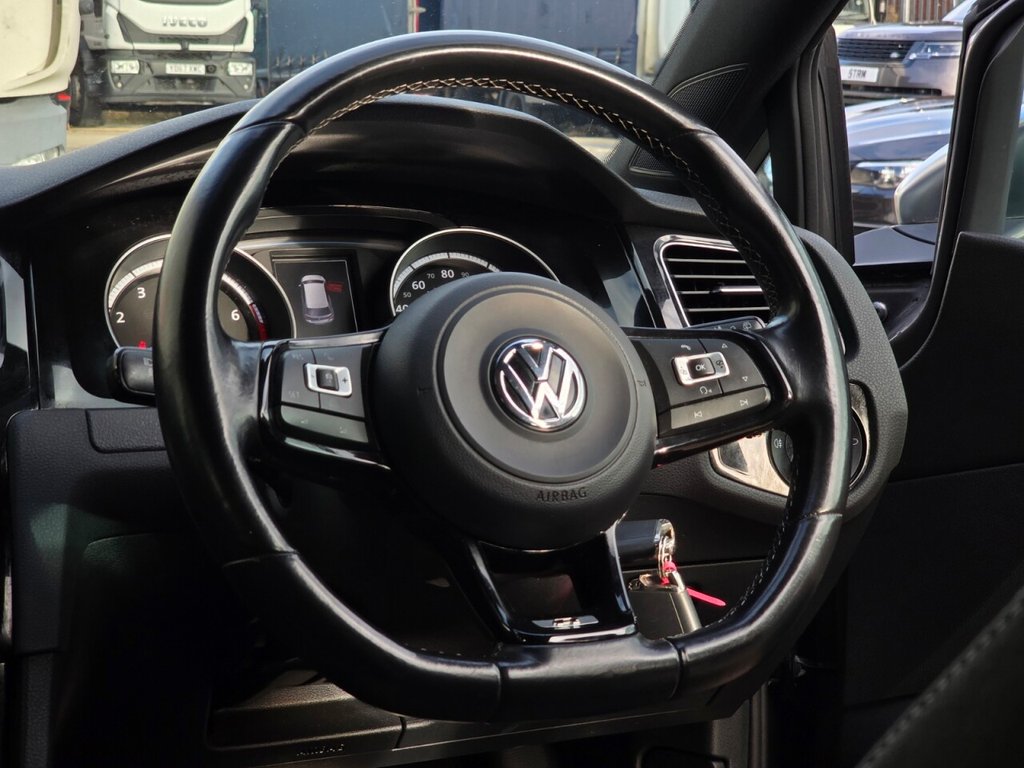 Used Volkswagen Golf 2016 for sale - 77133438: Photo 19