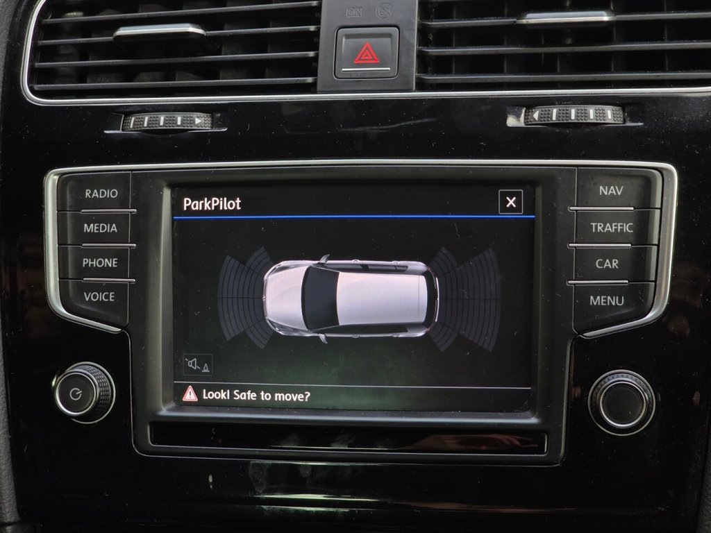 Used Volkswagen Golf 2016 for sale - 77133438: Photo 26