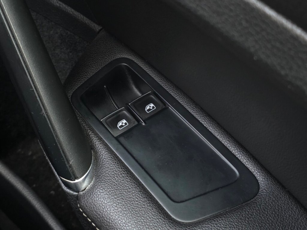 Used Volkswagen Golf 2016 for sale - 77133438: Photo 39