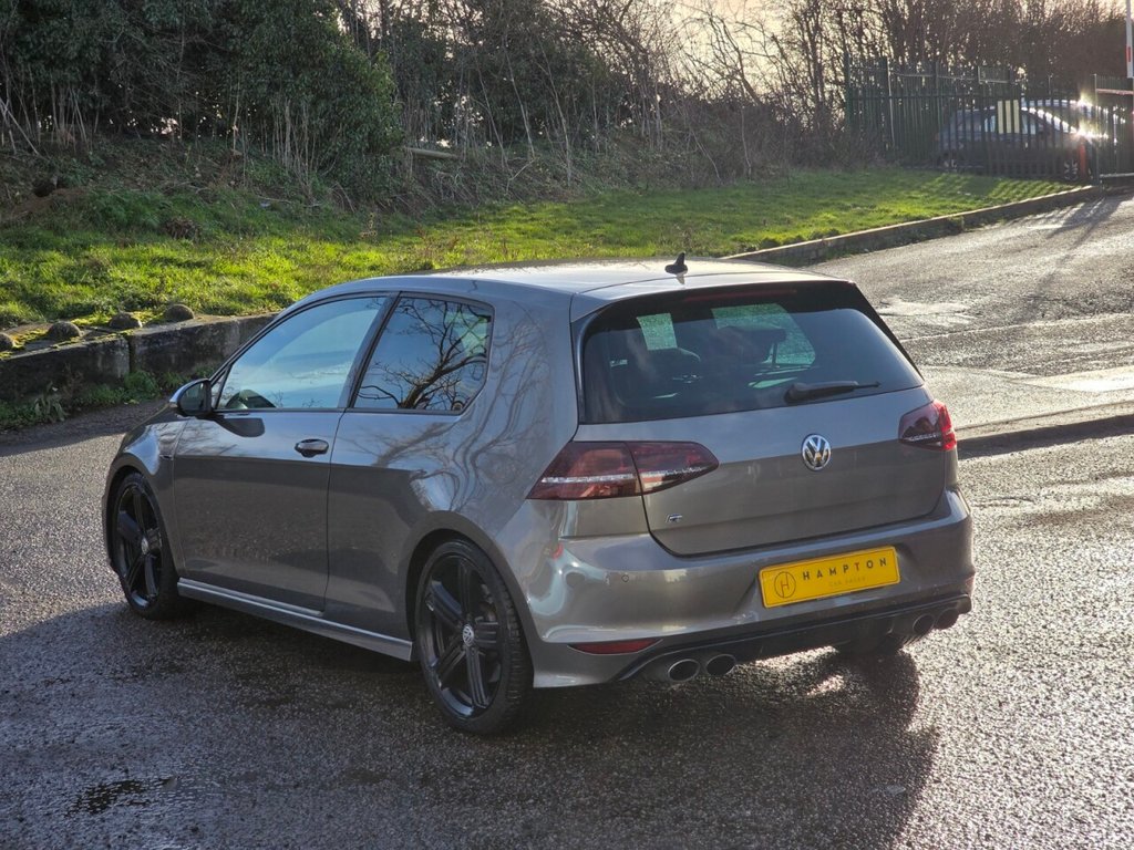 Used Volkswagen Golf 2016 for sale - 77133438: Photo 5