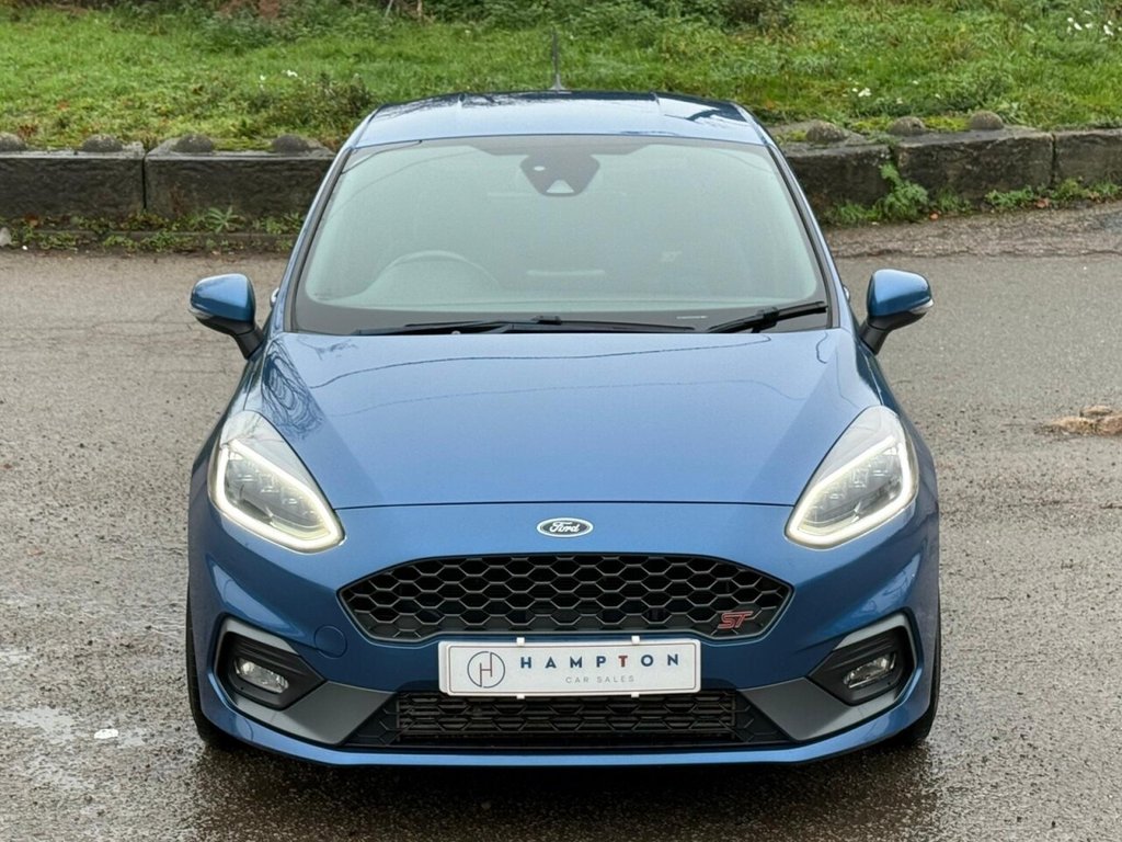 Used Ford Fiesta 2020 for sale - 76591200: Photo 2