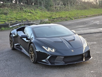 Used Lamborghini Huracan 2017 for sale - 78331005: Photo