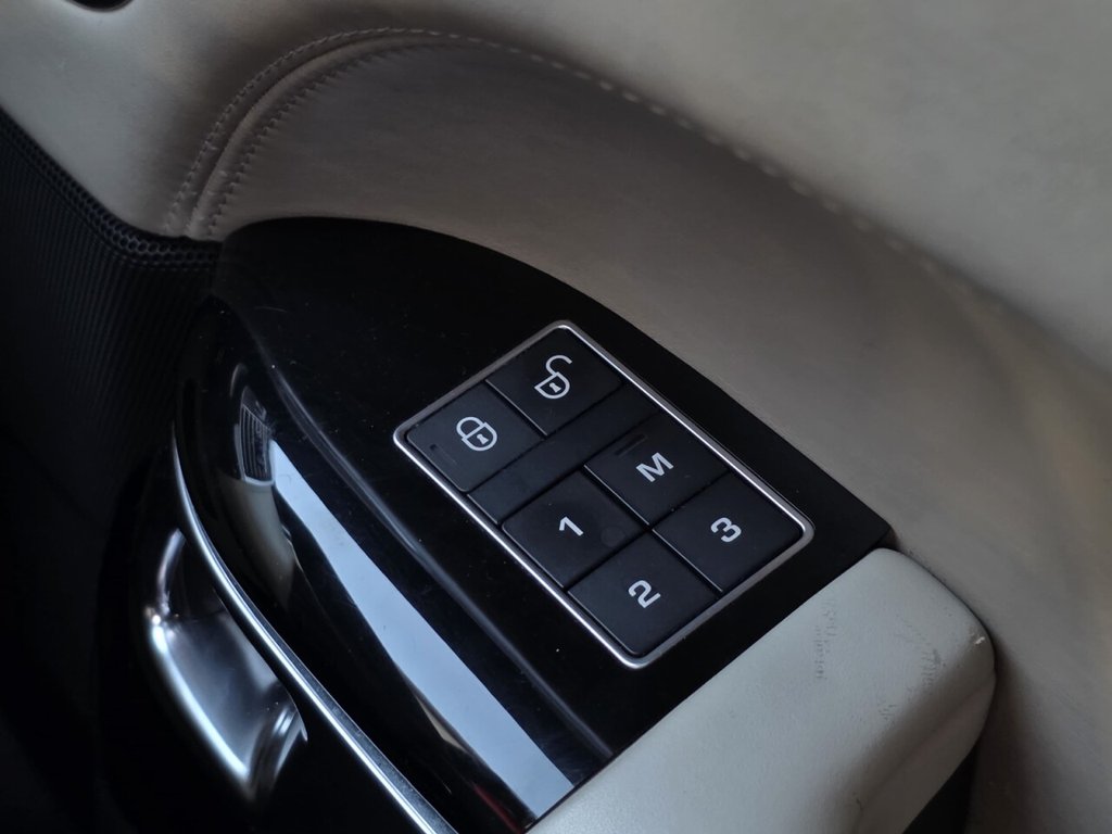 Used Land Rover Range Rover 2015 for sale - 76124128: Photo 13