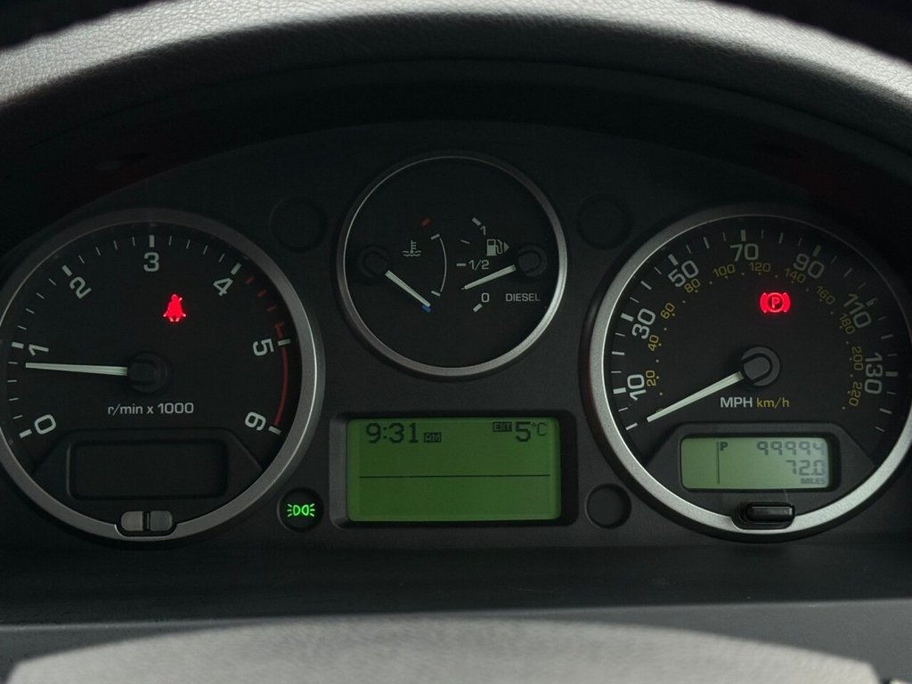 Used Land Rover Freelander 2 2012 for sale - 76724277: Photo 24