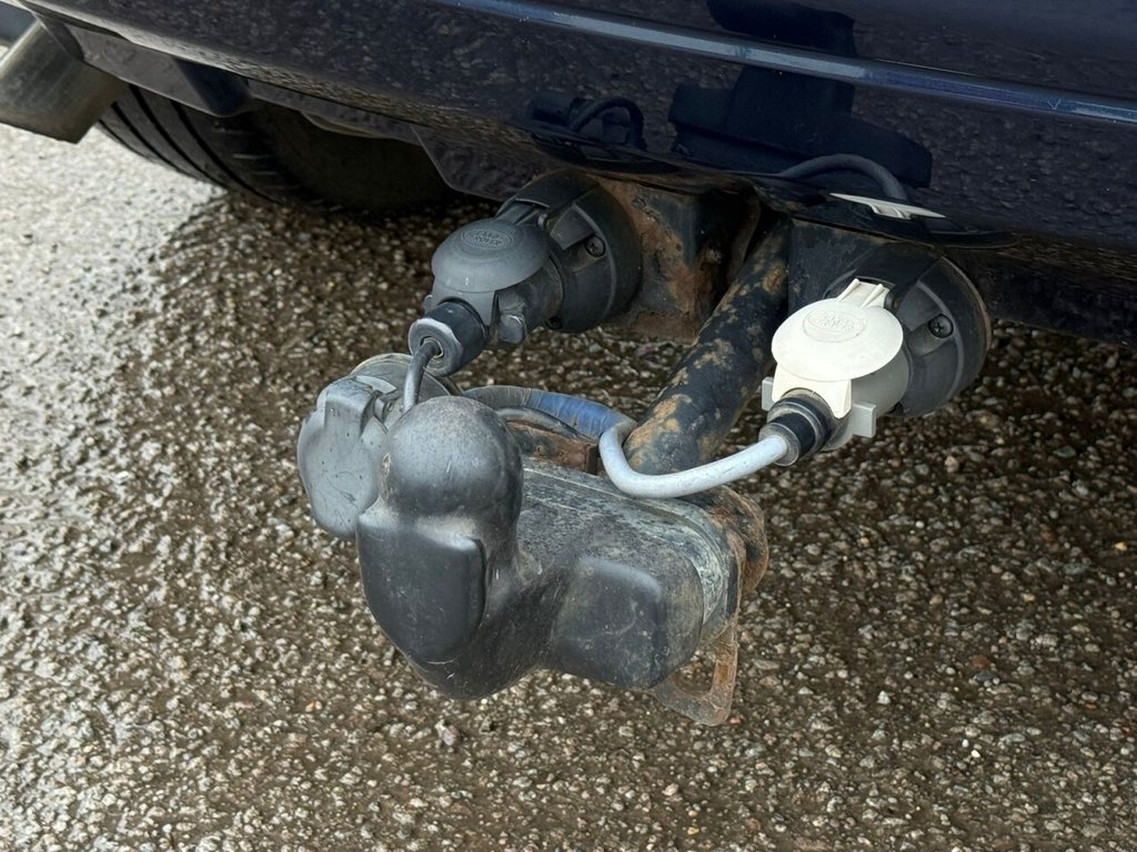 Used Land Rover Freelander 2 2012 for sale - 76724277: Photo 39