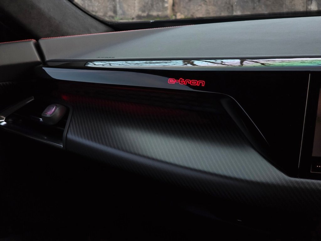 Used Audi RS e-tron GT 2021 for sale - 77608674: Photo 24