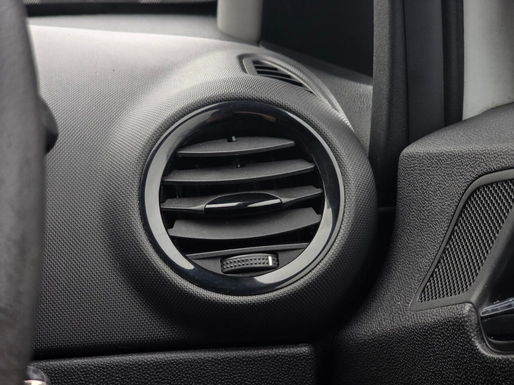 Used Vauxhall Corsa 2010 for sale - 77821512: Photo 19