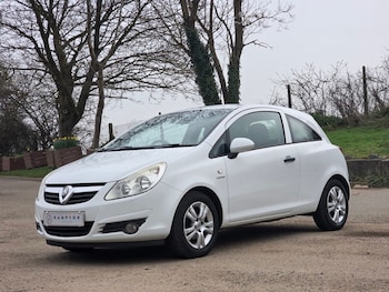 Used Vauxhall Corsa 2010 for sale - 77821512: Photo