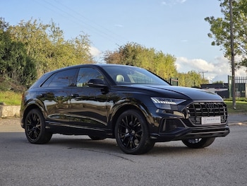 Used Audi Q8 2022 for sale - 75942940: Photo