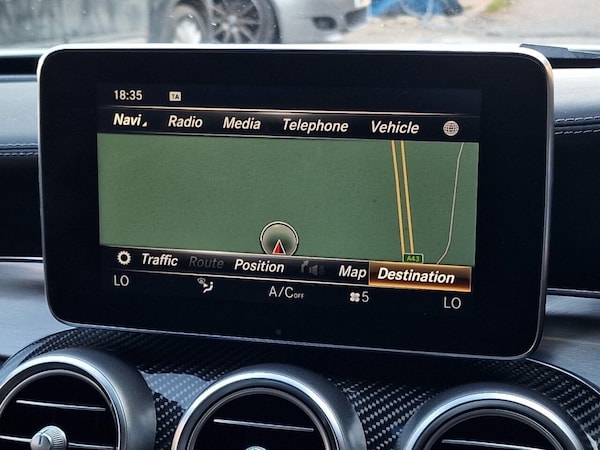 Used Mercedes-Benz C-Class 2018 for sale - 74734420: Photo 35