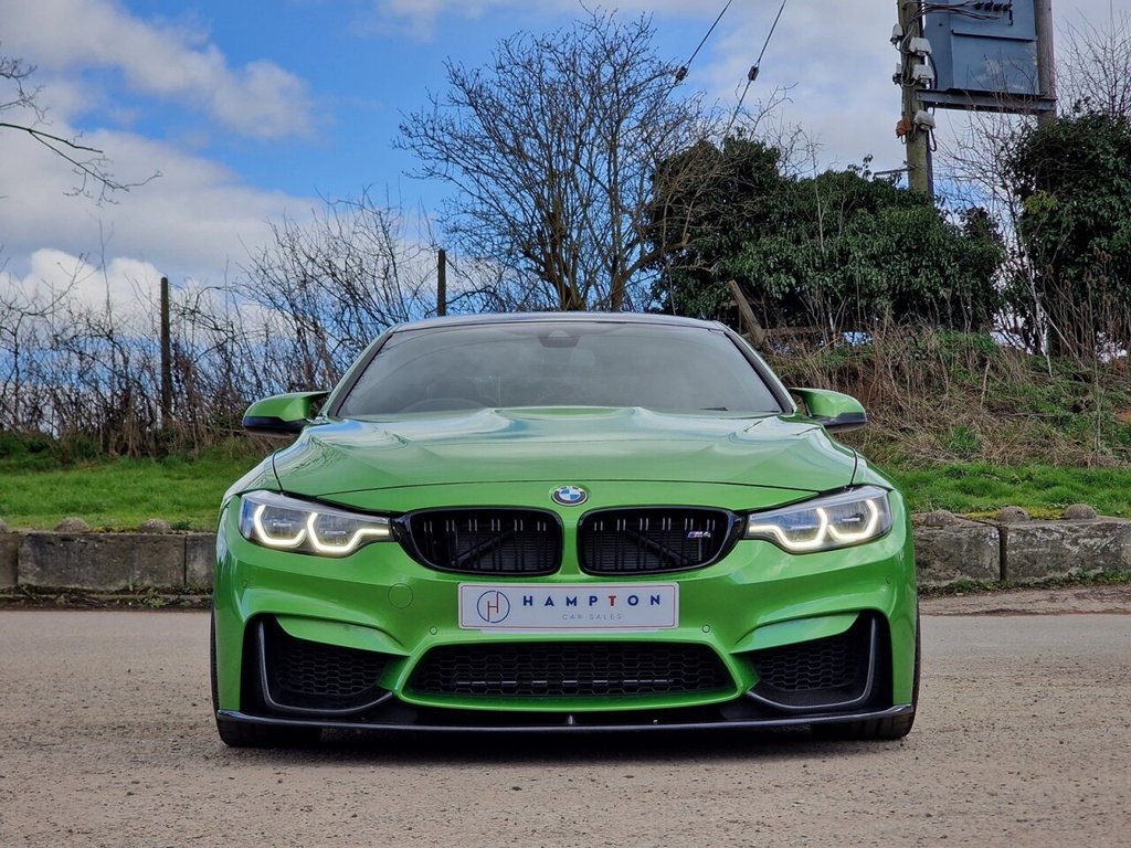 Used BMW M4 2018 for sale - 76942874: Photo 2