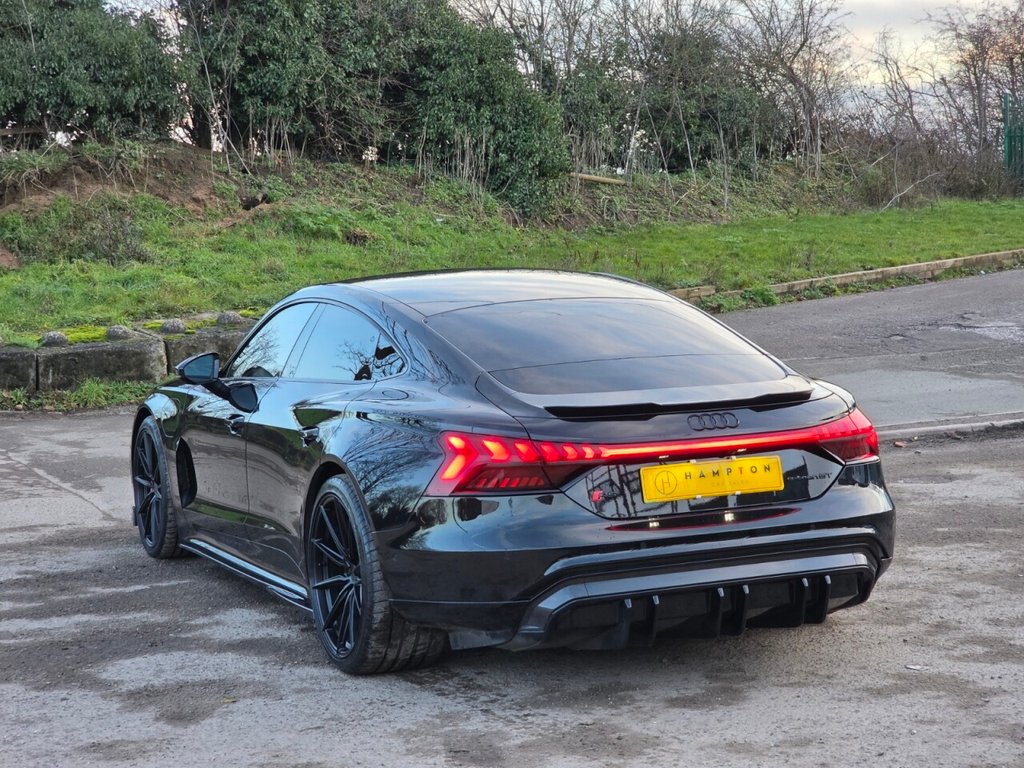 Used Audi RS e-tron GT 2021 for sale - 77275914: Photo 7