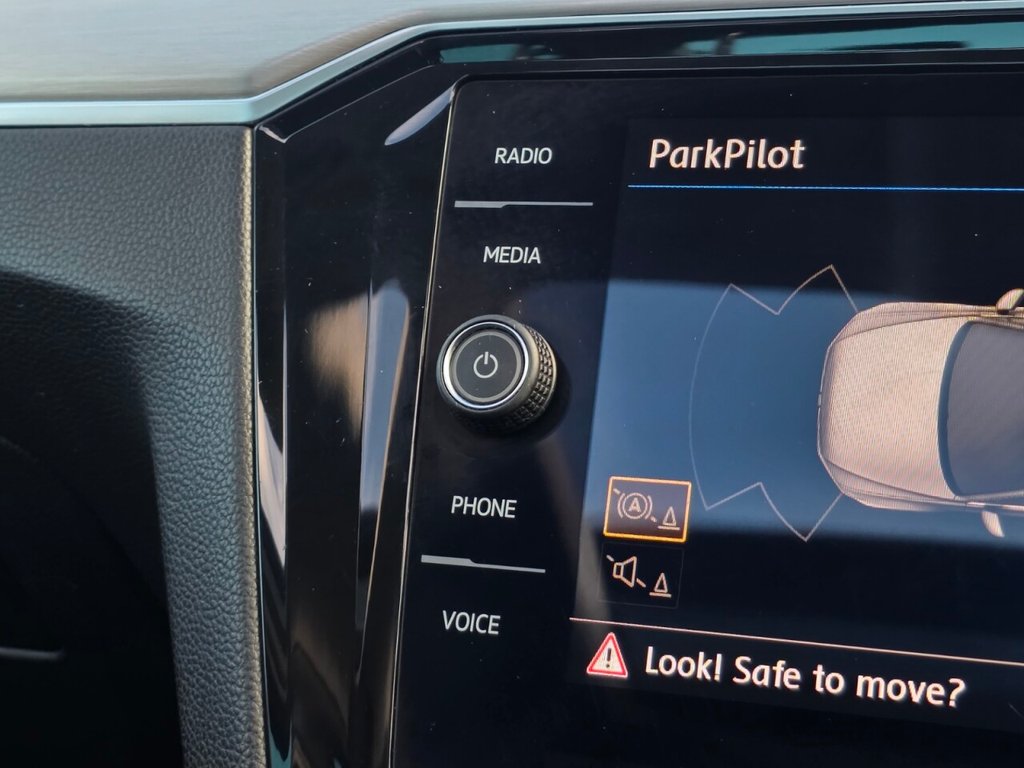 Used Volkswagen Passat 2019 for sale - 77534667: Photo 30